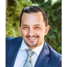 Daniel Knighten's Instagram, Twitter & Facebook