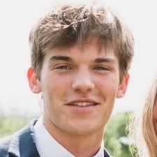 As the last few grapes were pressed and the cellar doors closed, my time as  a Production Intern at Sextant Wines has wrapped up. This role was an  incredible experience testing my