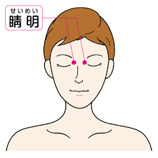 鼻づまりに効くツボ8選！症状の原因や解決法を解説 | 鍼灸院予約・検索サイト「健康にはり」