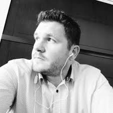 Daniel Brimblecombe's Instagram, Twitter & Facebook