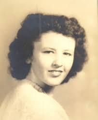 Vivian Capps's Instagram, Twitter & Facebook