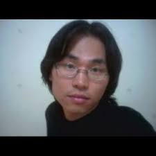 많은 분들이 댓글 달아주셔서 깜짝 놀랐습니다. 관심 감사드려요.🙏 K뷰티 관련된 분과 얘기를 나누고 싶어요. 제 얘기를 해드리러  커피챗을 하자는 의도는 아닙니다.