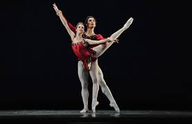 The ballo was an italian dance form during the fifteenth century, most noted for its frequent changes of tempo and meter. A Ravenna Il Wiener Staatsballett Di Manuel Legris Si Fa Interprete Moderno Del Balletto Classico Giornale Della Danza