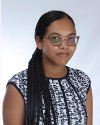 Amanda Bond's Instagram, Twitter & Facebook