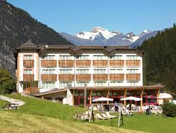 Update information for gustav thöni ». All Hotel Bella Vista Ospitalita Da Campioni Intervista A Gustav Thoni Proprietario Del Family Hotel Bella Vista Di Trafoi