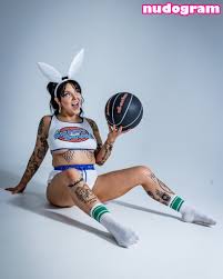 Charli Evans  charlievans  charlievanspro Nude Leaks OnlyFans Photo 150  - v2.1 | dvir.ru