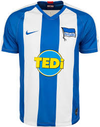 Zu dem trikot tragen die spieler weiße hosen und weiße stutzen. Nike Hertha Bsc Berlin Trikot 2020 Ab 41 39 Preisvergleich Bei Idealo At