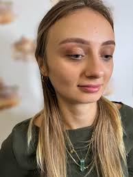 House of brows Daria...