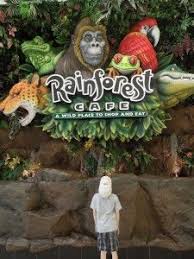 Have Kids Treat Them To A Jungle Experience At Rainforst Cafe At The Mall Of America Moa Rainfo Kid Friendly Restaurants Mall Of America Minnesota Vacation