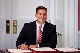 Des perquisitions surprises ont eu lieu ce jeudi matin chez le ministre français de la santé, olivier véran, ainsi que dans ses bureaux à paris. Marco Mendicino Nomme Nouveau Ministre Canadien De L Immigration Canada Immigration News
