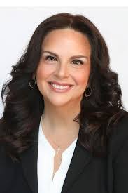 Mary Leslie's Instagram, Twitter & Facebook