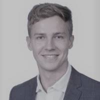 Angus Dow's Instagram, Twitter & Facebook