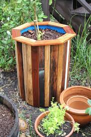 Somehow, the idea of living in a concrete house doesn't sound that appealing and that's because of the cold nature of this material. 15 Cutest Diy Planter Box Ideas To Beauty Your Home Amazing Diy Interior Home Design
