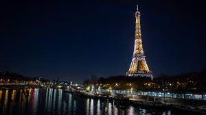Would a newspaper photographer in france then need prior permission to publish an image of the eiffel tower at night? Eiffel Tower At Night Photos Light Show And Glitter