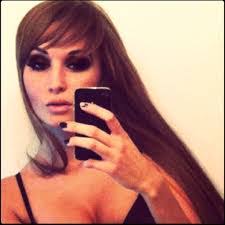 Gielle Carlile's Instagram, Twitter & Facebook