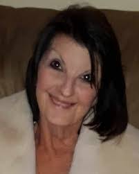 Michelle Ladner's Instagram, Twitter & Facebook