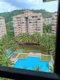 Green acre park prides itself on its landscaped flower beds, ponds and open green areas for walking, children's playground, pool and recreation. Green Acre Park Bandar Sungai Long Malaysia Free Property Listing Malaysia Property Realestate Malaysia