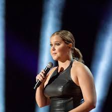 I made a new special, he tweeted wednesday. Netflix Is Releasing A Stand Up Comedy Special Each Week For The Rest Of 2017 The Verge