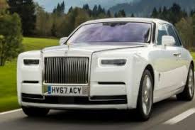Depuis sa création en 2009 à la réunion, caro island grâce a vous possède une notoriété au niveau local important. Location De Limousine Voiture De Luxe Mariage Events Driving Booker