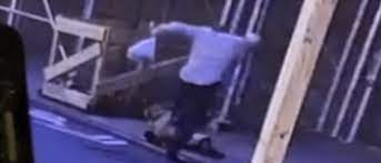 Hnbmzdfffeutim