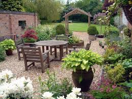 Picnic table set zu spitzenpreisen. 31 Alluring Picnic Table Ideas Home Stratosphere