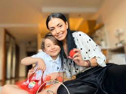David, simpaticul pusti al andreei mantea in varsta de trei anisori, doarme linistit. Cum Si A SÄƒrbÄƒtorit Andreea Mantea BÄƒieÅ£elul David A Implinit 5 Ani