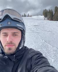 Mitchell Willard (@mitchell_willard_) • Instagram photos and videos