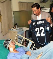 Kane williamson says new zealand will have to toil patiently with the ball if they're to take another 17 sri lanka wickets. Kane Williamson Height Age Girlfriend Wife Children Family Biography More Starsunfolded