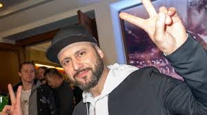 Sir vartan melkonian's age is 76 years approx. Flying Steps Grunder Fuhlt Sich In Ostdeutschland Unwohl B Z Berlin