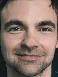 Drew Tarver: noticias, fotos y vídeos de Andrew Tarver