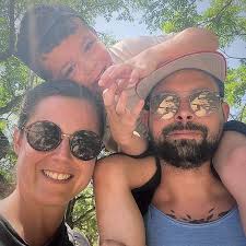 Question: I have a A4 B9 avant.. Now i've seen i can activate Mirrorlink in  motion,and video in motion.. Video in motion is for playing dvd's.. But  what's the mirrorlink for? I