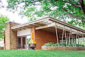 Front Porch Back Deck Covered Patio Ideas Mid Century Exterior Mid Century House Mid Century Modern House
