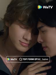 With grandma’s gentle advice and Jin by his side, Akin finally found a  little peace 💗🥰 Watch #TopFormEP10 now