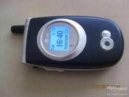 LG C1100, KE970, KG800 chocolate atd ...