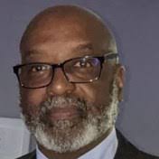 Ellen Kyles's Instagram, Twitter & Facebook