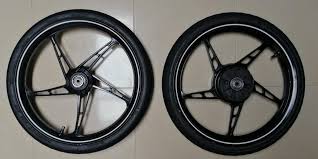 Sport rim lc 135 v2 & paip ekzos honda ex5 dream. Sportrim Original 135lc Lagenda Lc Auto Accessories On Carousell