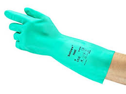 ansell alphatec 37 675 chemical resistant nitrile gloves gauntlets for industrial chemical and food handling work green size 9 pack of 12 pairs