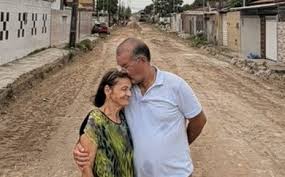 APÓS 40 ANOS DE ESPERA: Clóvis de Loi comemora pavimentação da Rua Dionísio  Alves de Oliveira, no Tibiri 2, em Santa Rita | News Paraíba