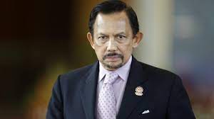 Sim war nur ein halbes jahr. Prinz Azim Von Brunei Tot Royals In Trauer Prinz Mit Nur 38 Jahren Gestorben News De