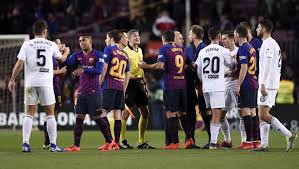 Valencia y barcelona se enfrentarán en la jornada 34 de la liga de españa , en el estadio mestalla. Barcelona Vs Valencia Preview Where To Watch Live Stream Kick Off Time Team News 90min