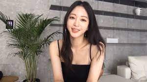 한예슬 / han ye seul (han hye seul) real name: Hancinema S News Han Ye Seul Claims Not To Have Boyfriend In One Year Anniversary Youtube Video Hancinema