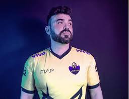 These are the codes of free fire july 2021 remember press the red button to view active codes de free fire. Free Fire Vivo Keyd Anuncia Barcellos Como Novo Influencer Pichau Arena