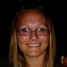 Alicia Pease's Instagram, Twitter & Facebook