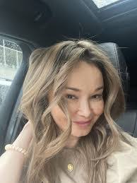 Robert Charming's Instagram, Twitter & Facebook