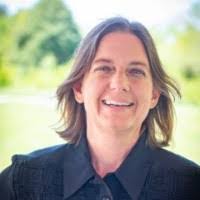 Vicki Ashley's Instagram, Twitter & Facebook