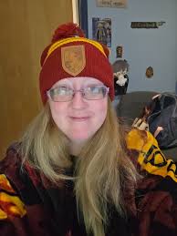 Hey all you lovely potter head ❤️ I would like advice I'm getting my nails  done in Harry Potter style I would like help picking out of the two photos  I am