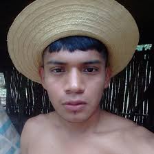 SucesosCri Luis Alberto Mathews alías "Bimbo", fue asesinado luego de una  persecución por parte sujetos a bordo de otro vehículo que iban disparando.  Según se informa, lo interceptaron en la vía que