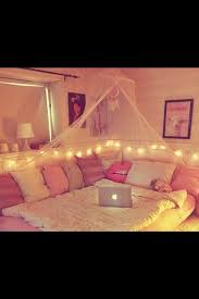 Tumblr Room I Like This Except The Pillows Should Be White Grey And Maroon Along With A Maroon Wall Color Room Decor Dream Rooms Awesome Bedrooms