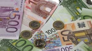 Les etats ont de nombreux intérêts financiers à voir l'argent liquide disparaître, notamment à cause du lorsque vous souscrivez à un compte bancaire en ligne, un protocole est mis en place afin de le compte co2 est une fintech qui récompense financièrement les particuliers qui réduisent leurs. L Etonnante Vitalite De L Argent Liquide En Europe Les Echos