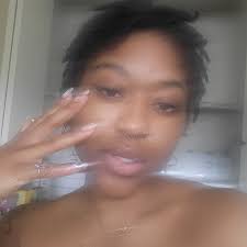 Jade Lewis-Parris (@dizzychiick) • Instagram photos and videos